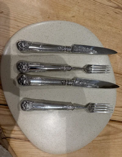 Knives and forks after